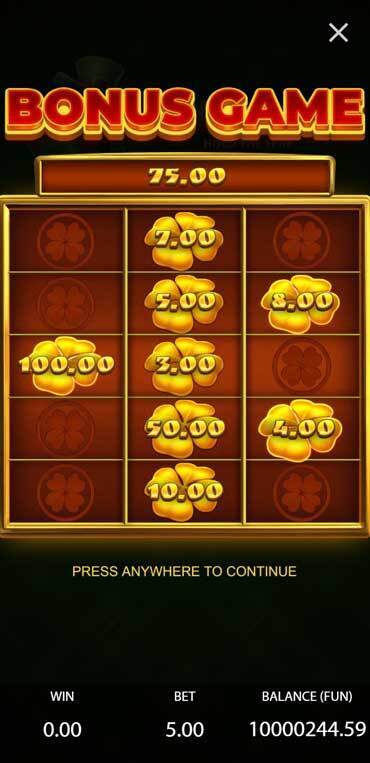 In the bonus game in 3x5 Patrick: Hold The Spin you collect golden four leaf clovers with different win values.